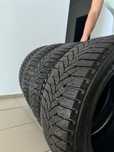 Срочно продам резину   215/55/R17 комплект