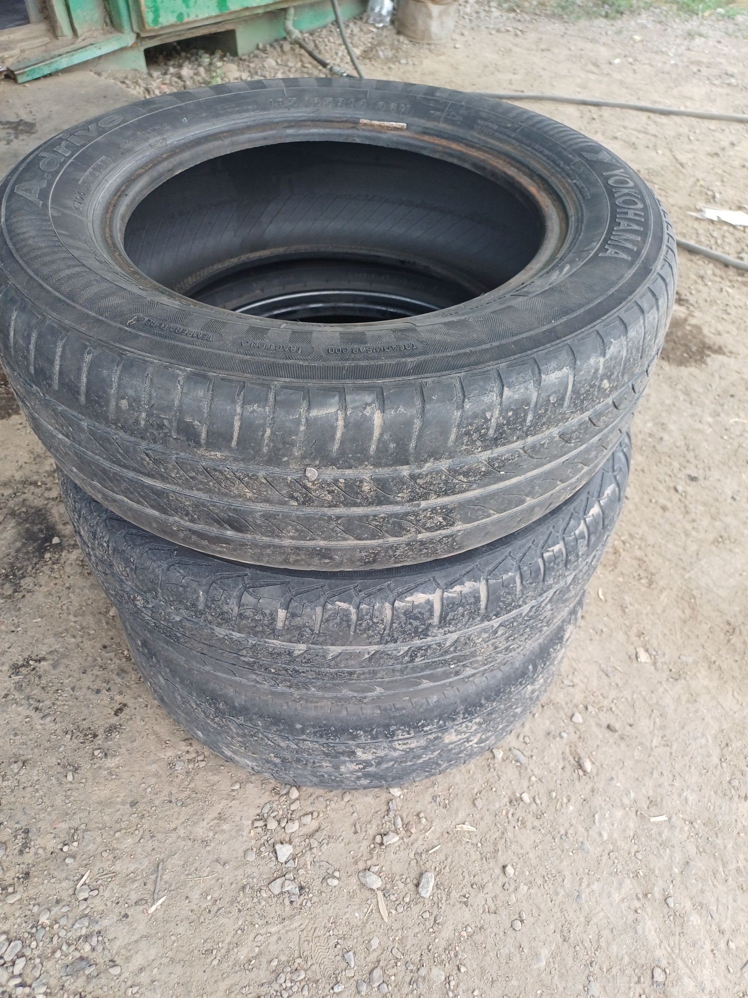 Продам Шины 14 размер