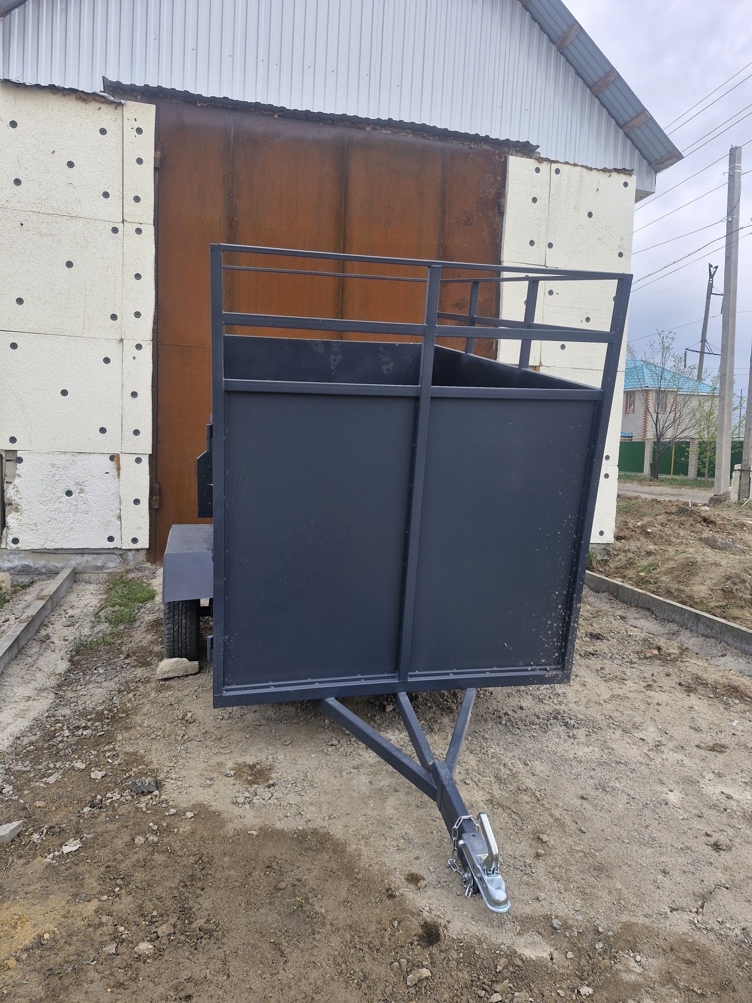 Продам прицеп для скотовоза