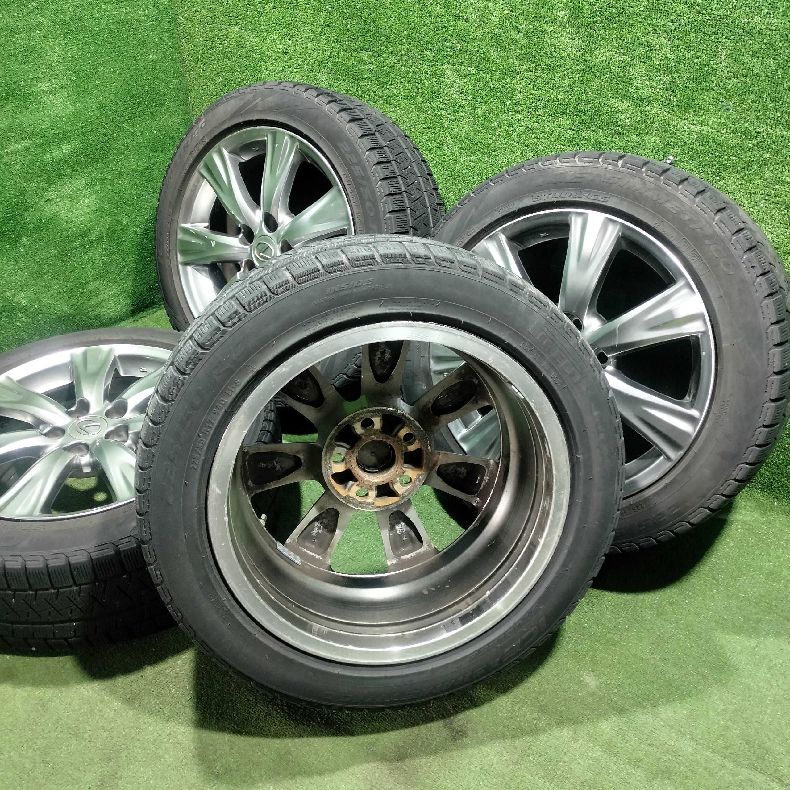 Продам Оригинальный диск Lexus GS рестайлинг с шинами зимний 225/50R17