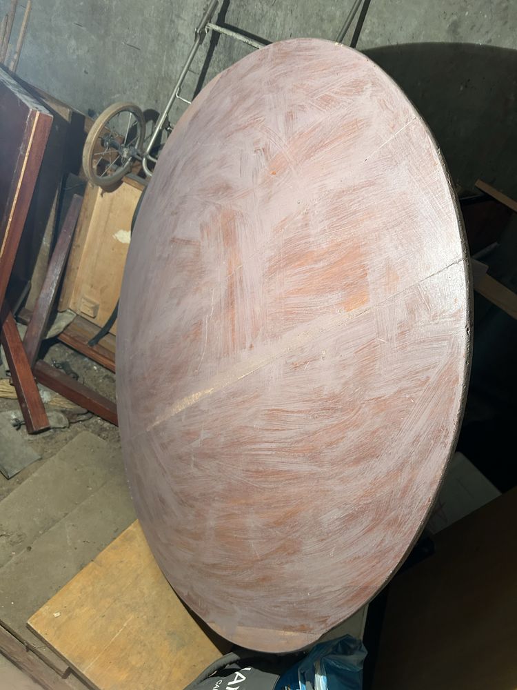 Продам круглые столы 2 шт