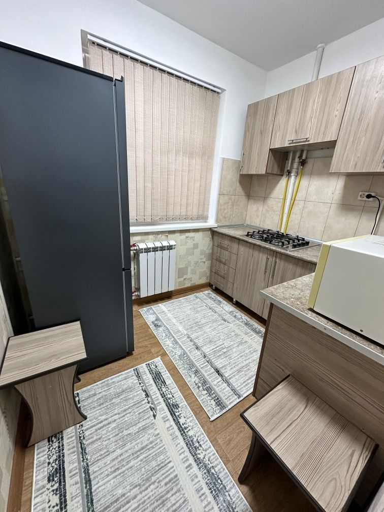 Сдаётся 2х комнатная квартира 1 этаж Республика Колас