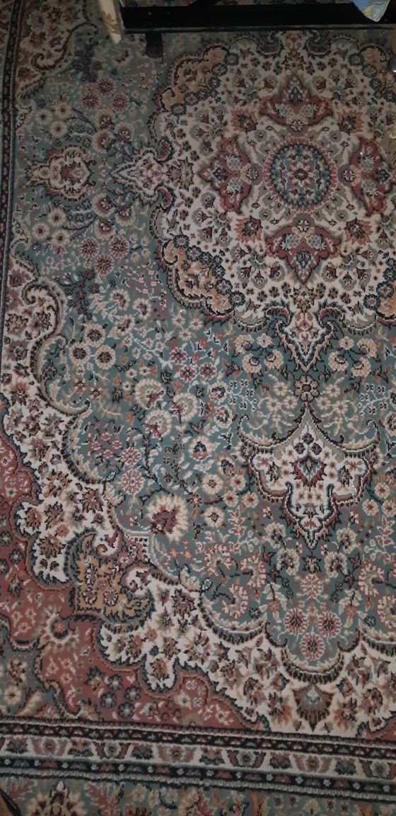 Продам шерстяной ковер Бельгия р.190/390