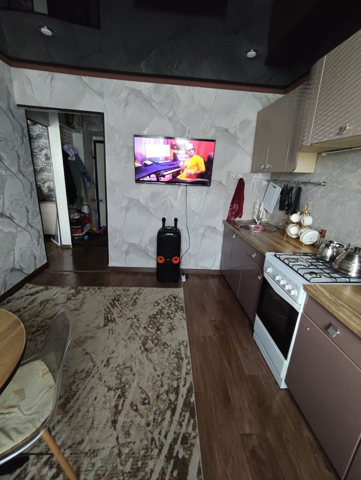 Продам общежитие Есенжанова 1