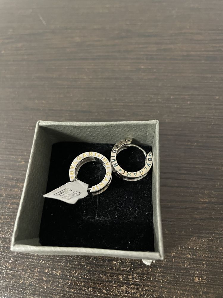 Серебряные сережки Bvlgari