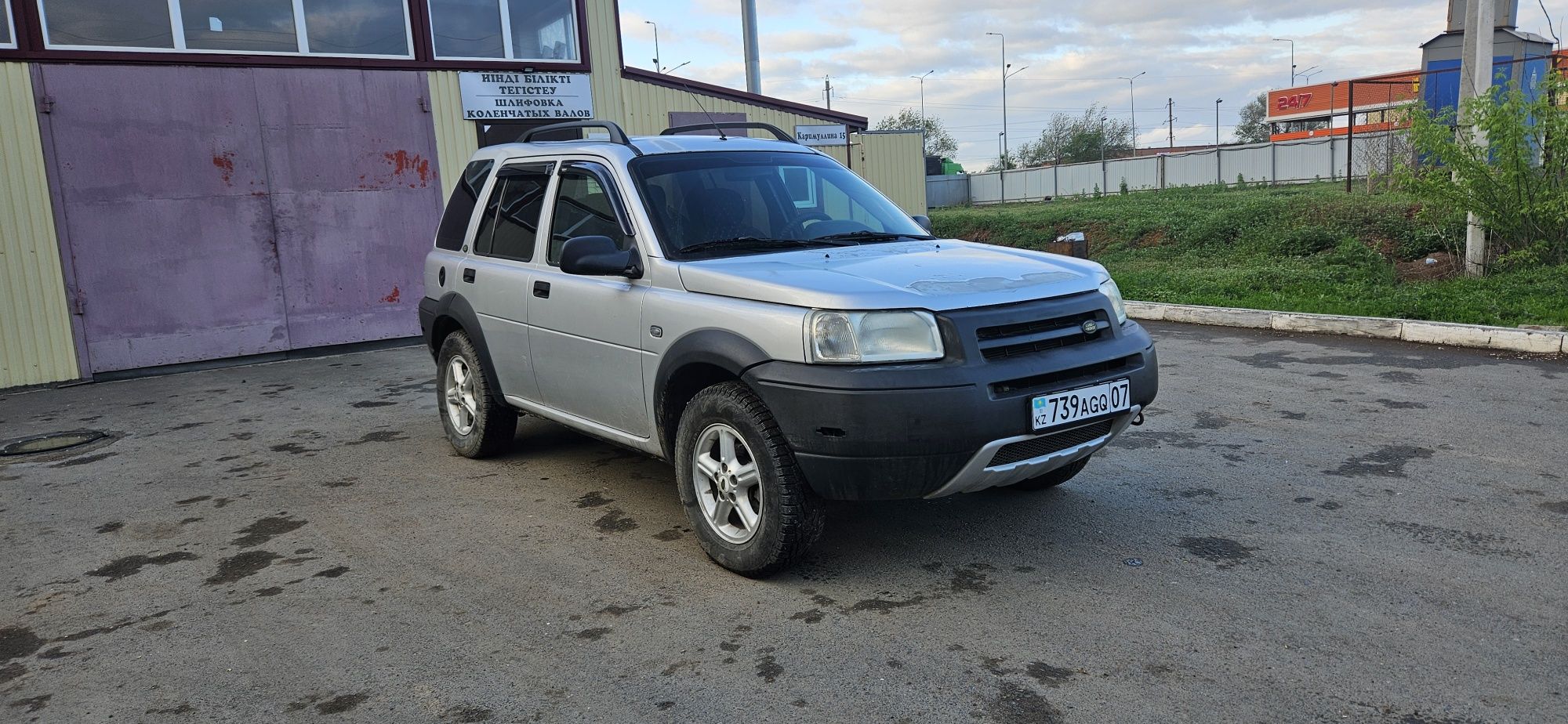 Продам внедорожник