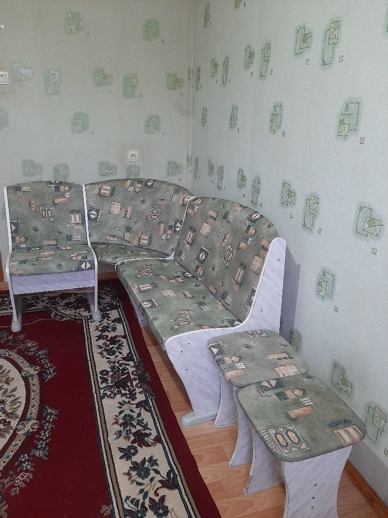 Кухонный уголок в хорошем состоянии