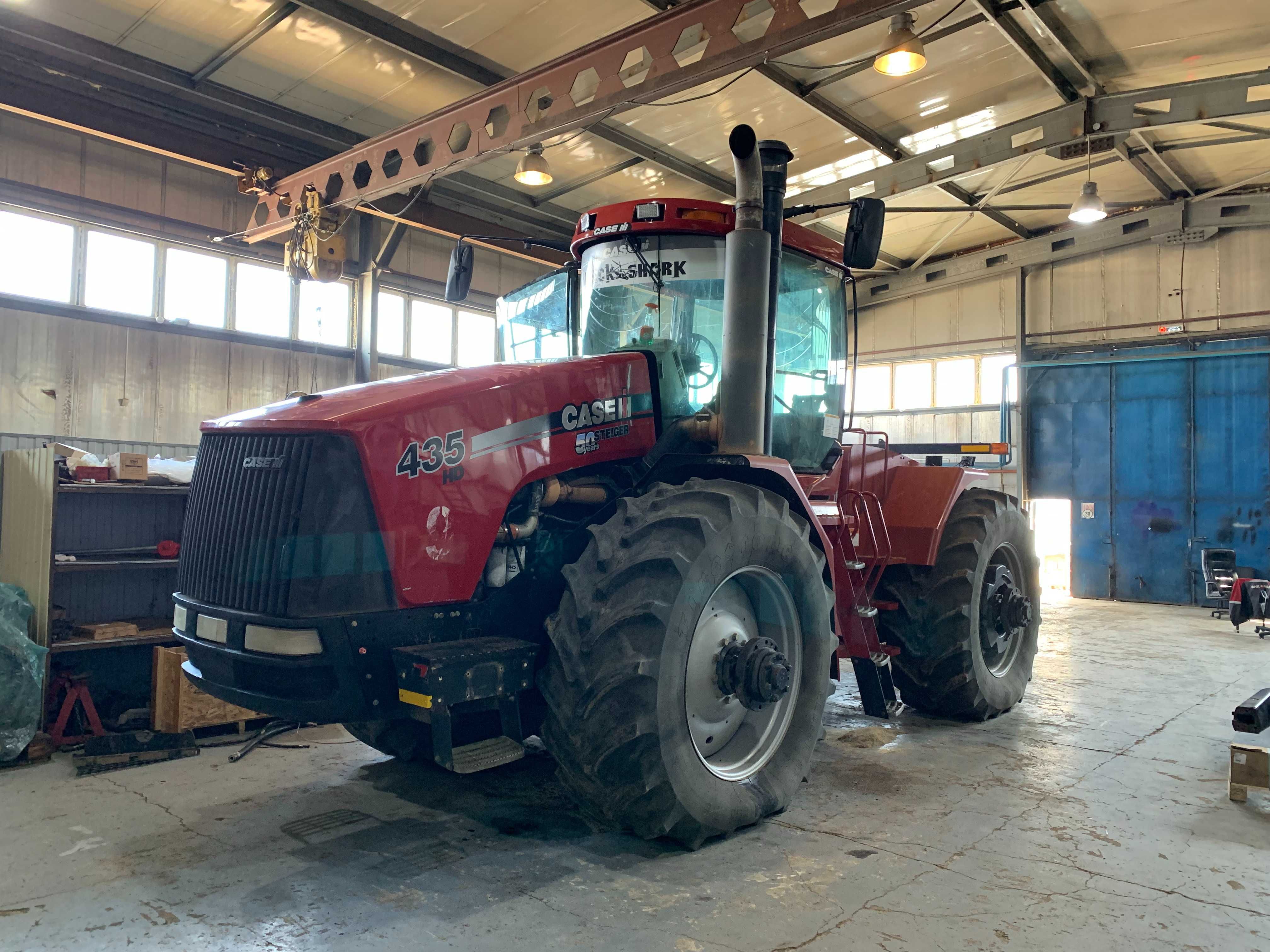 Трактор Case IH Steiger 435