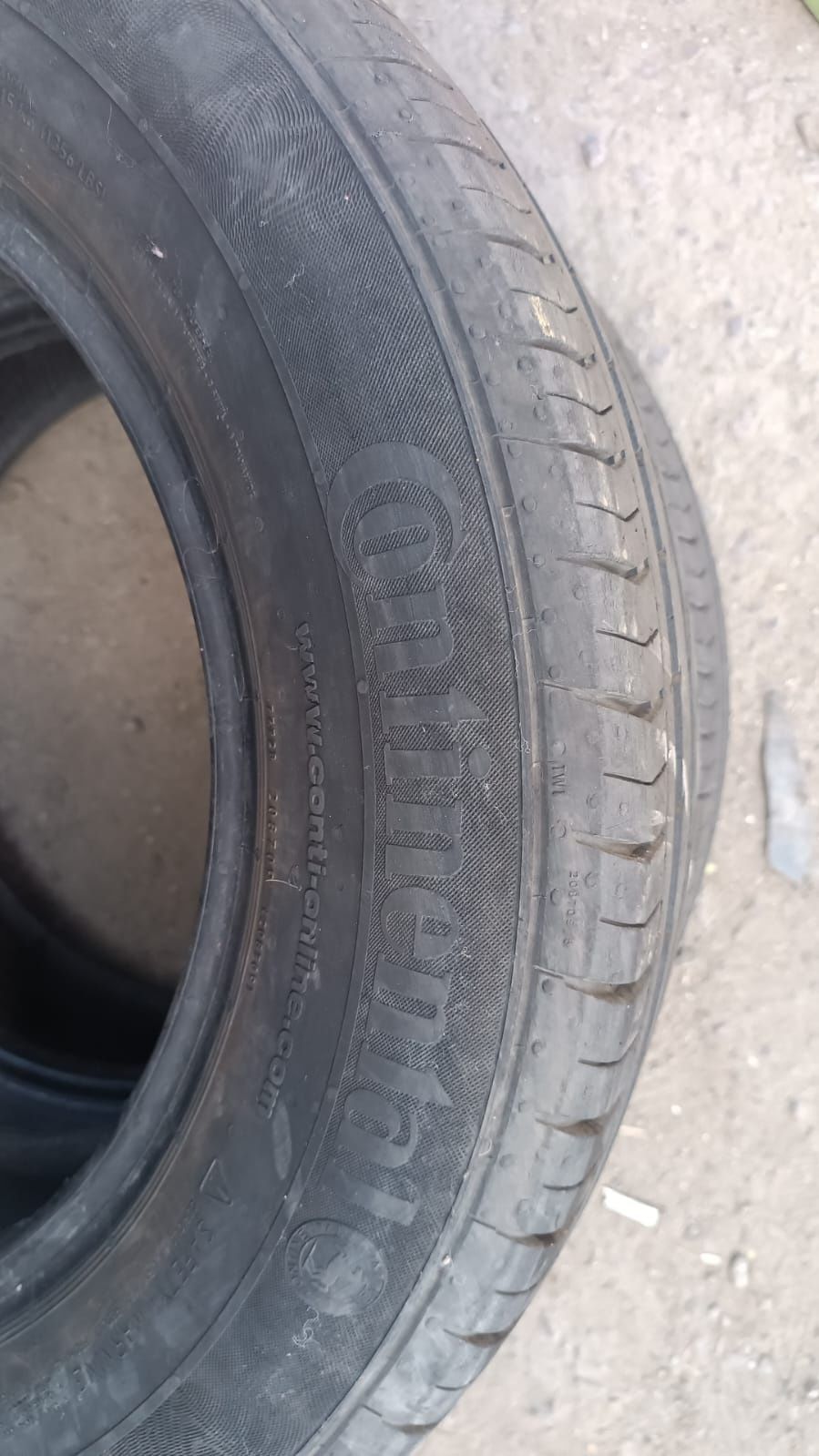Продаётся шины пара