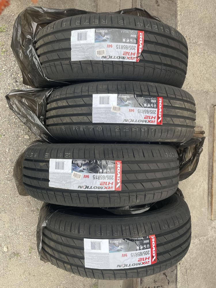 Летние шины Roadx RX Motion H12 205/65 R15 94V новые