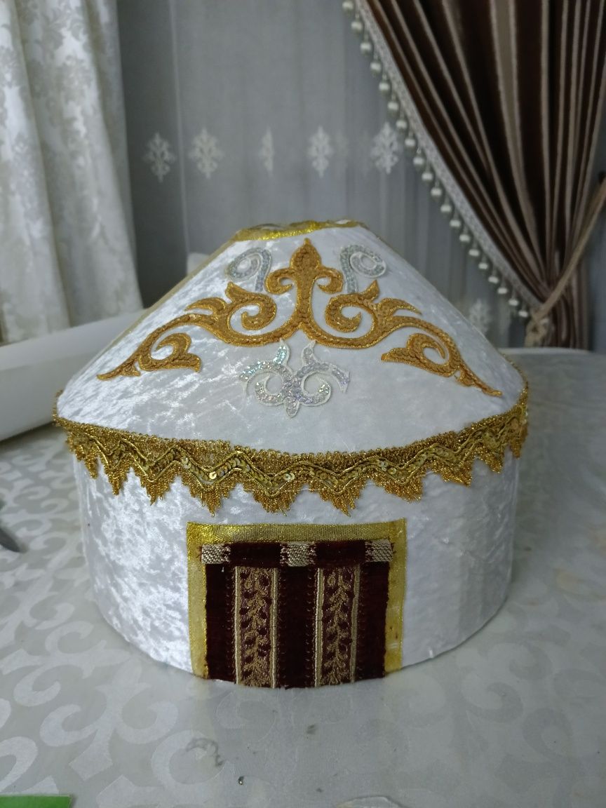 Поделки в школу, макеты, плакаты