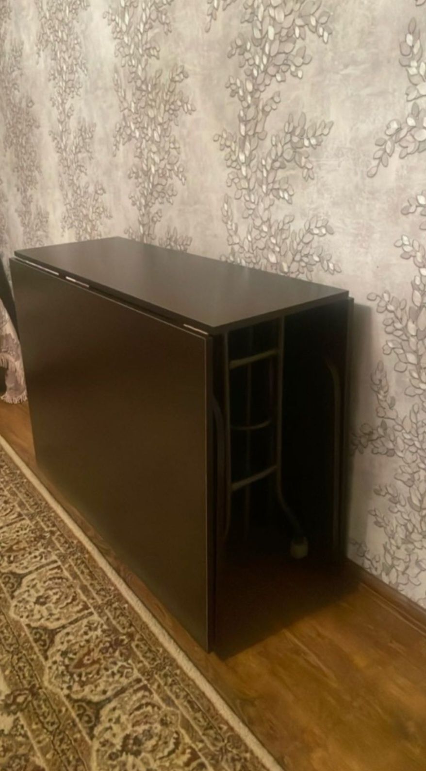 Стол-книжка б/у в отличном состоянии