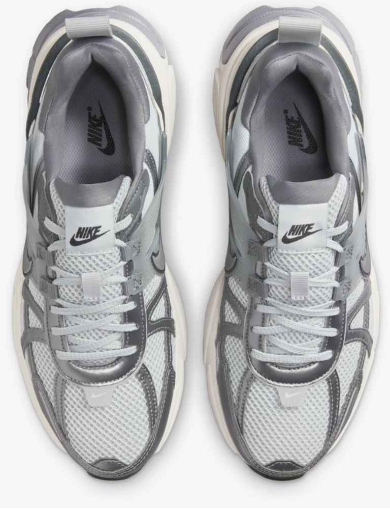 Кроссовки Nike W V2K RUN серебристый
