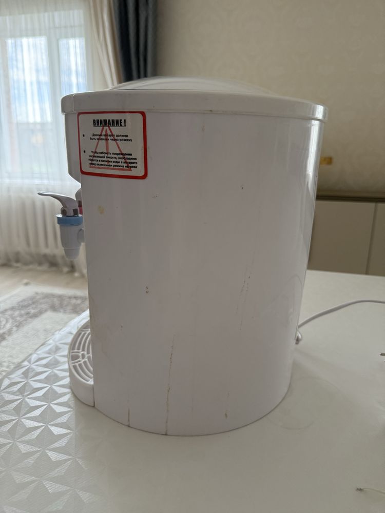 Кулер для воды