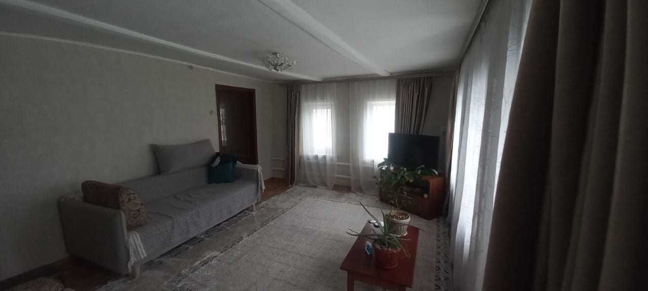 Продажа 3 комнатного дома в центре
