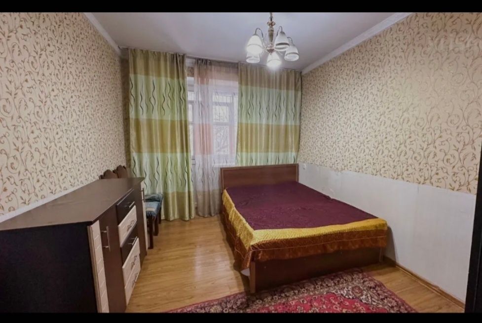 Продам 3х ком. квартиру.  В районе Құс Жолы,