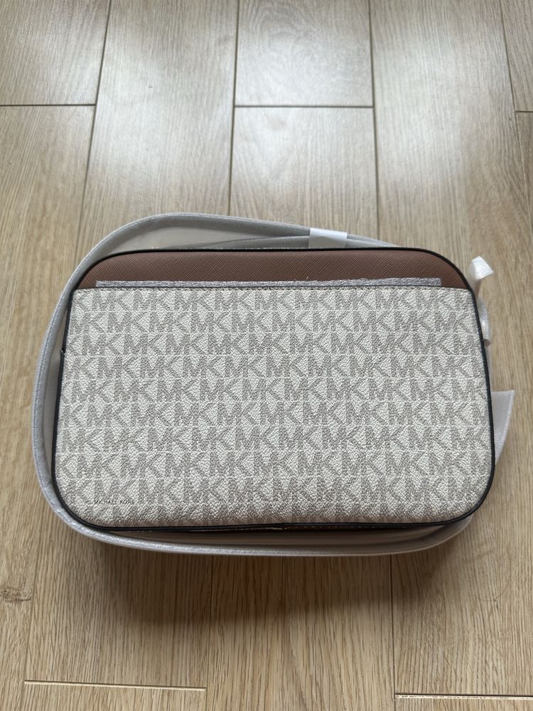 Женские сумочки Michael kors