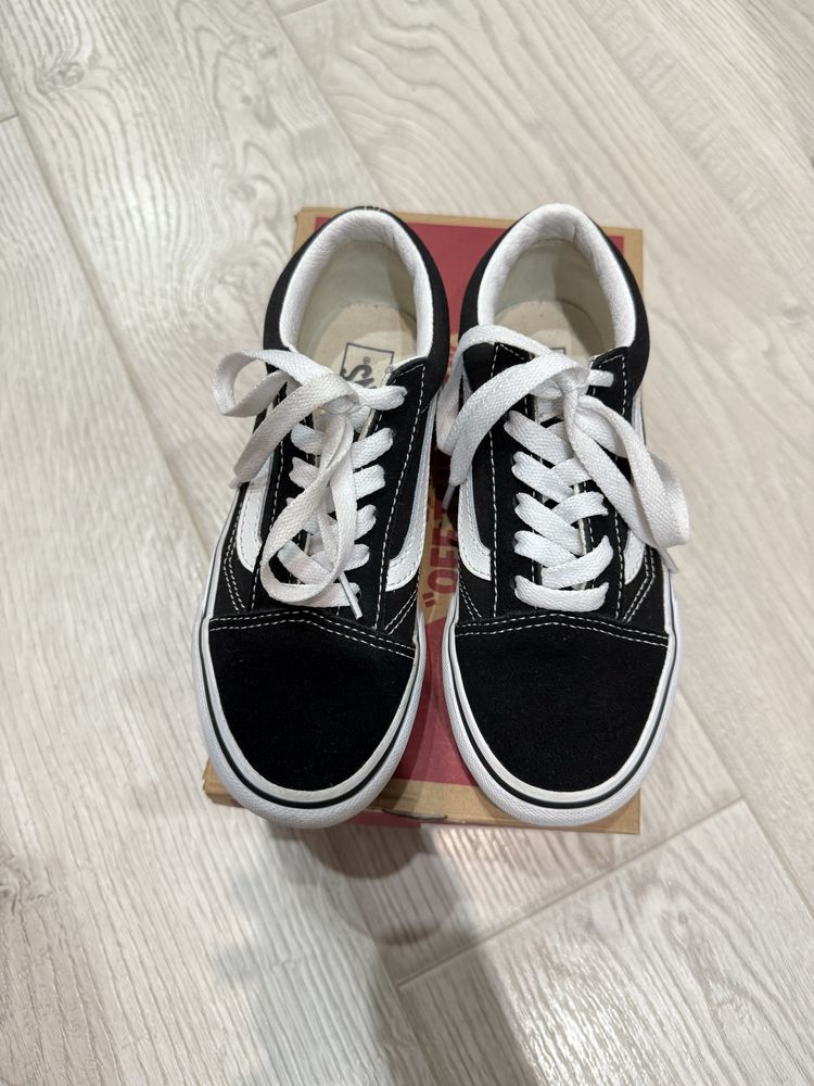 Продам детские кеды Vans оригинал