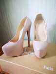 Продам туфли Louboutin