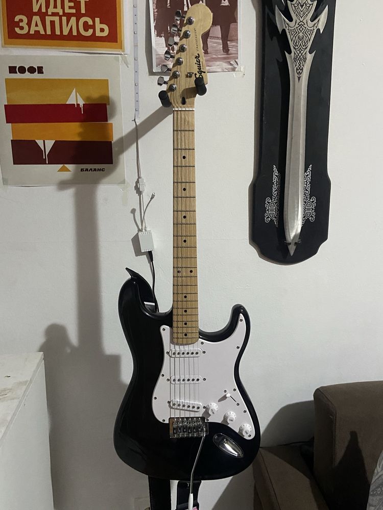 Squire sonic black
