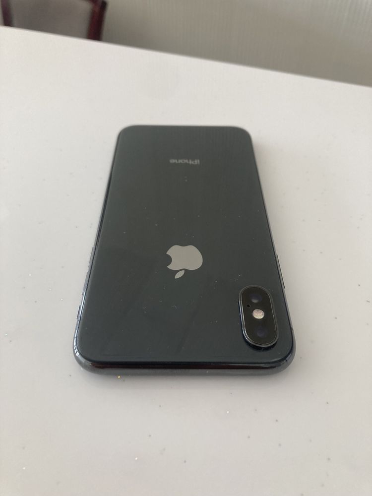 iPhone X 64гб хорошем состоянии