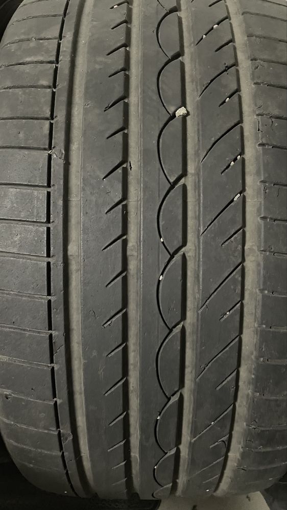 Yokohama 295/35R21