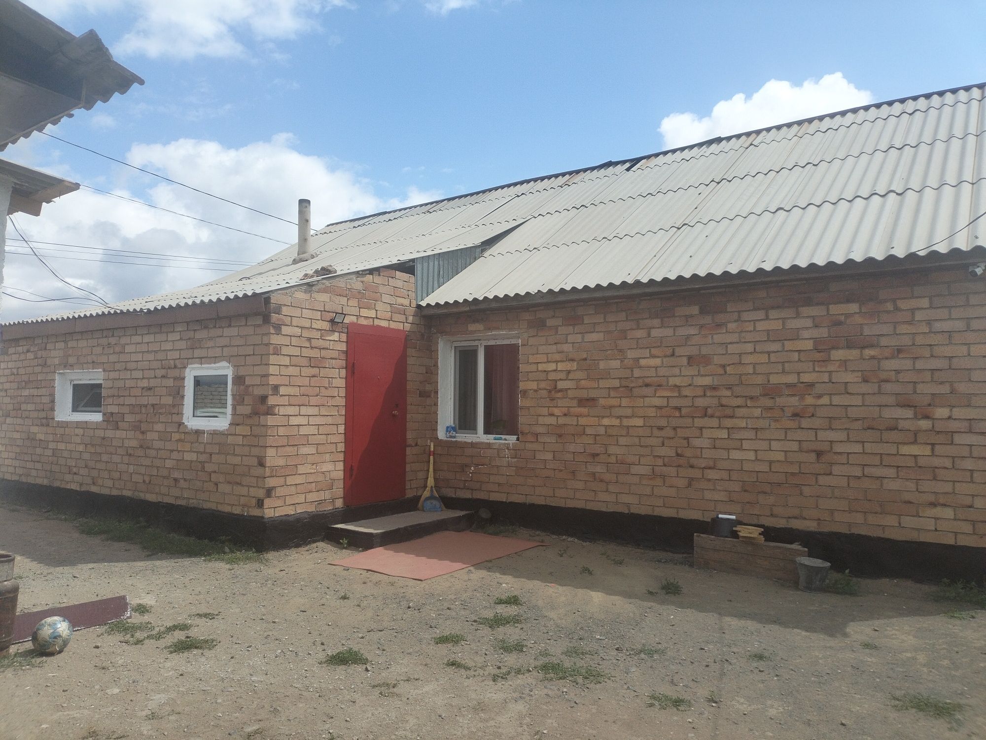 Дом в Павлодарском