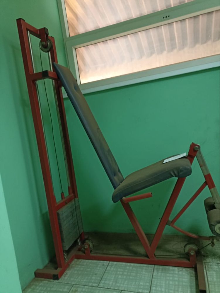 Продам тренажер для ног