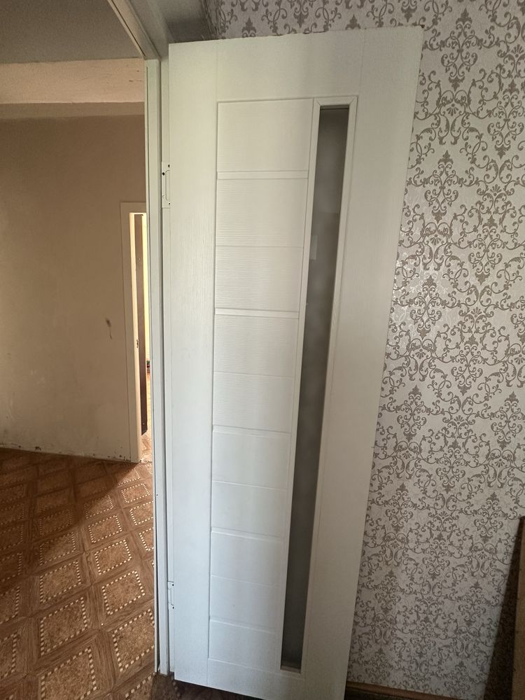 Есть буу 8 дверей