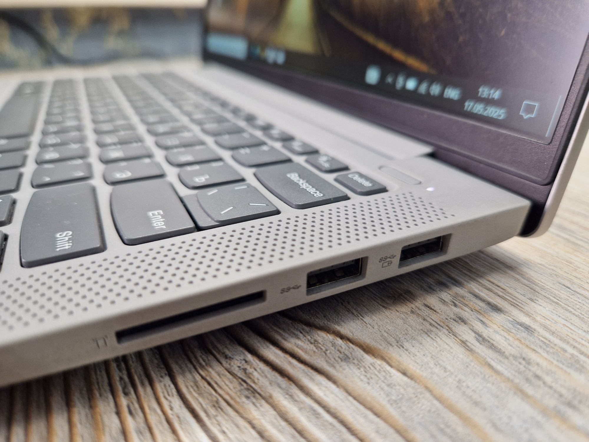Lenovo Corei7 в коробке мощный ноутбук
