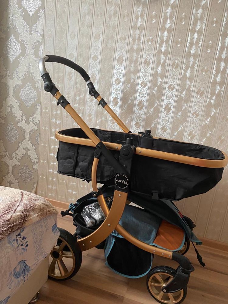 Коляска б/у в комплекте все имеется