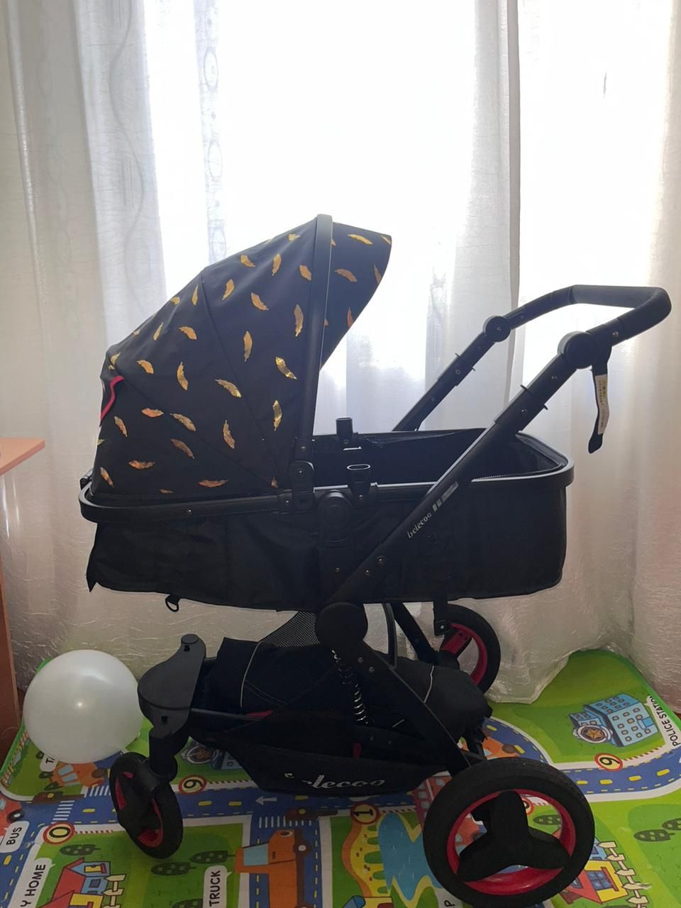 Продам детскую коляску
