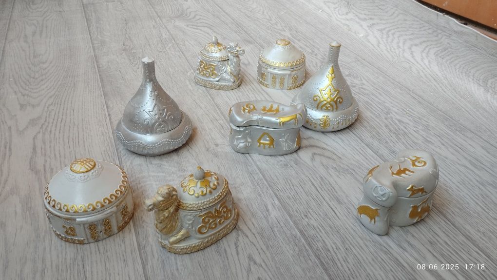 Шкатулки на тойбастар