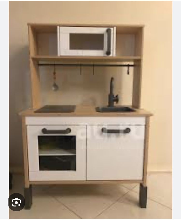 Продам детскую кухню икеа