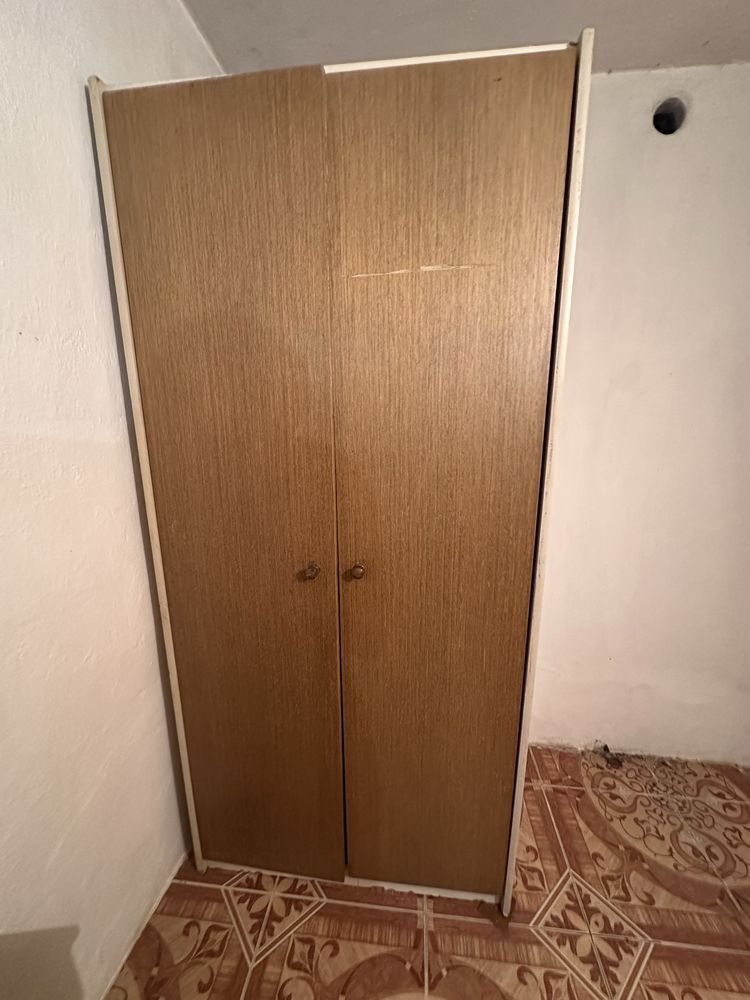 Продам Шкафы, полки