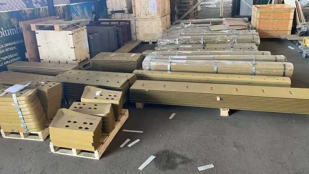 Нож на Бульдозер, погрузчик, грейдер, Shantui SD 16, GR-180, Lw 300