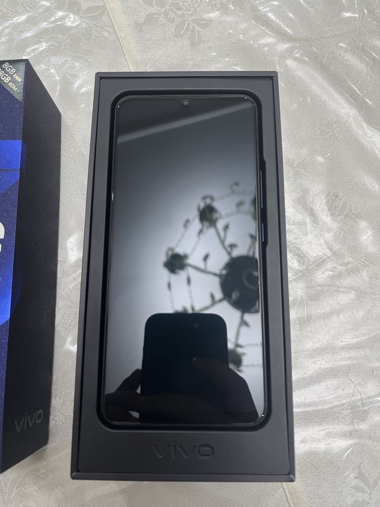 Vivo v23e 128гб в отличном состояний