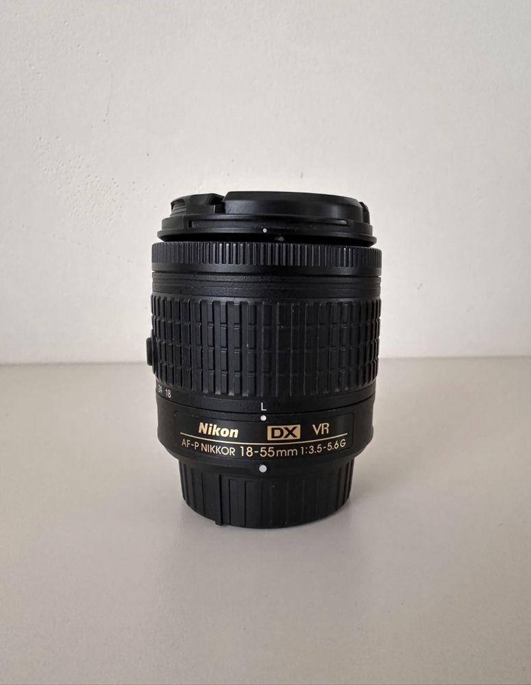 Фотоаппарат Nikon D5300, объектив 35mm f1,8 и китовый объектив