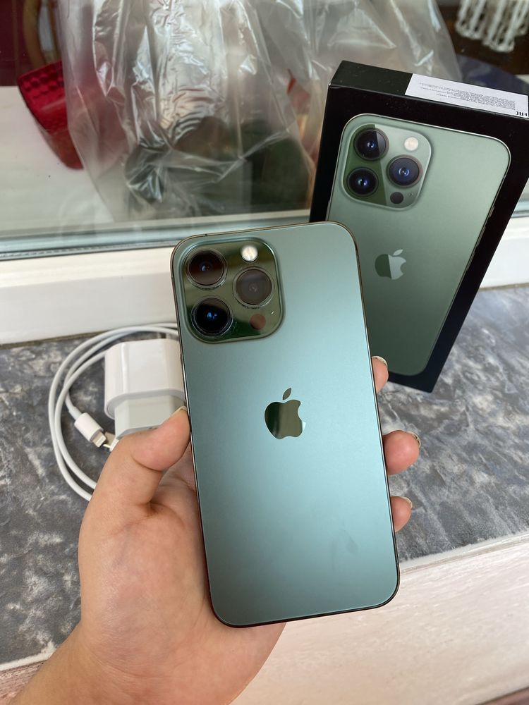 iPhone 13Pro 128гб Apple