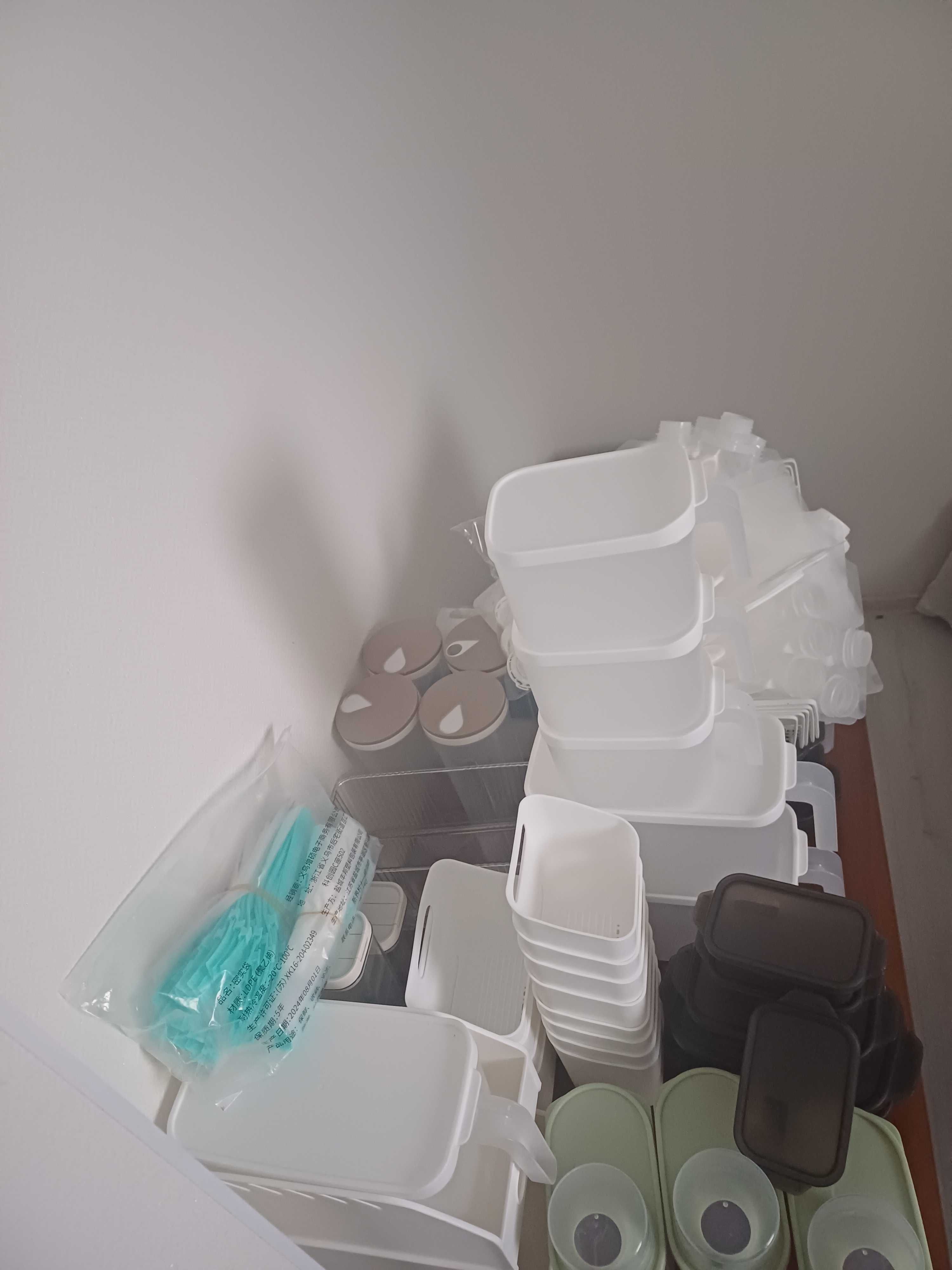 Продам для кухни Органайзеры