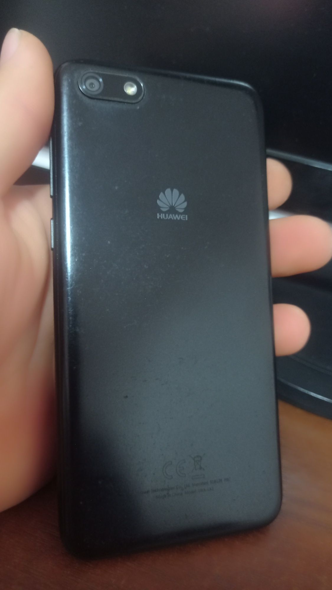 Продам Huawei y 5 prime 2018 года