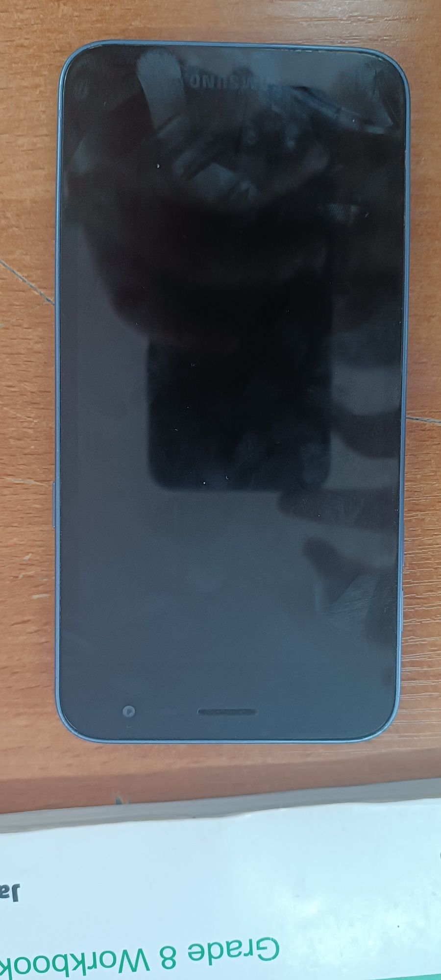 Samsung J2 Телефон
