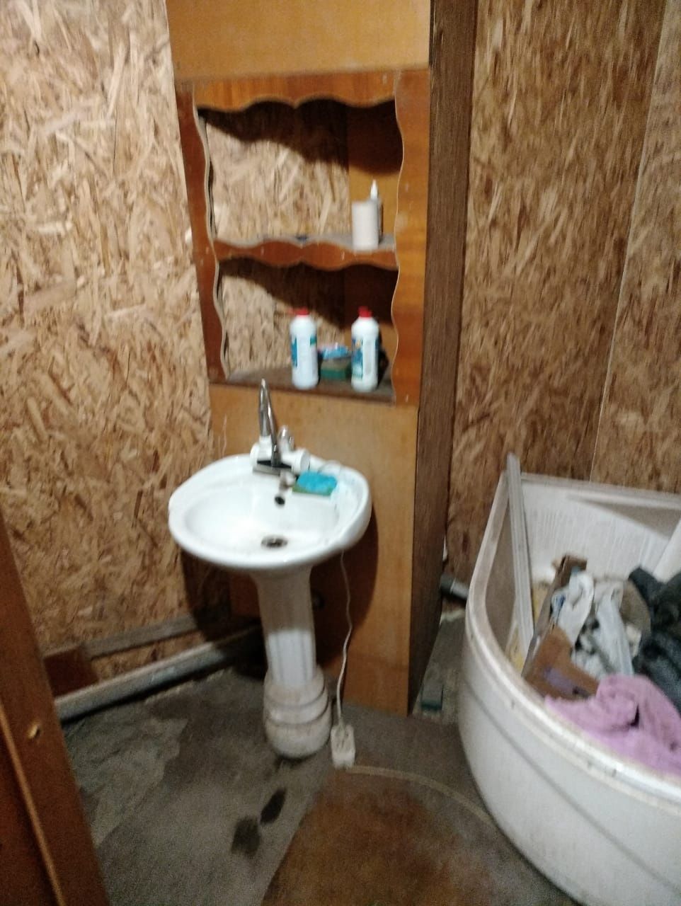 Гараж 140 КВ м,Павлова 5