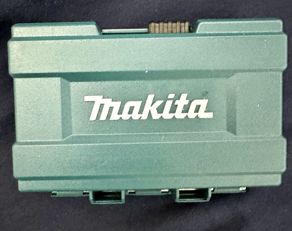 Makita набор бит 37шт Новый