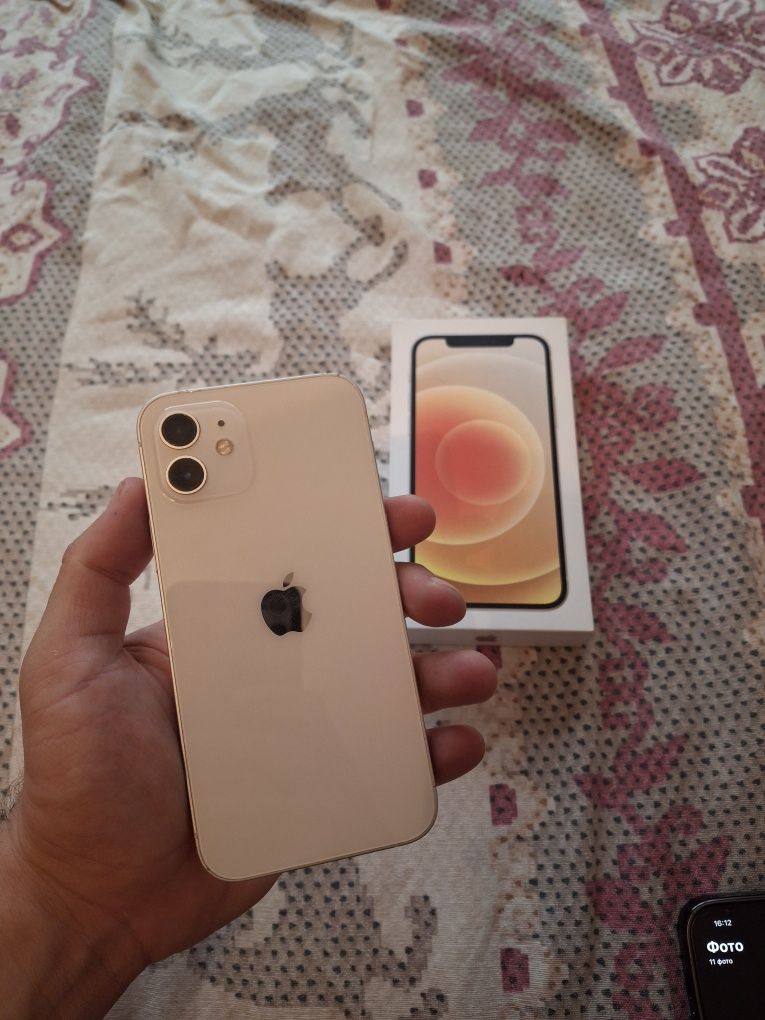 Айфон 12 IPhone 12