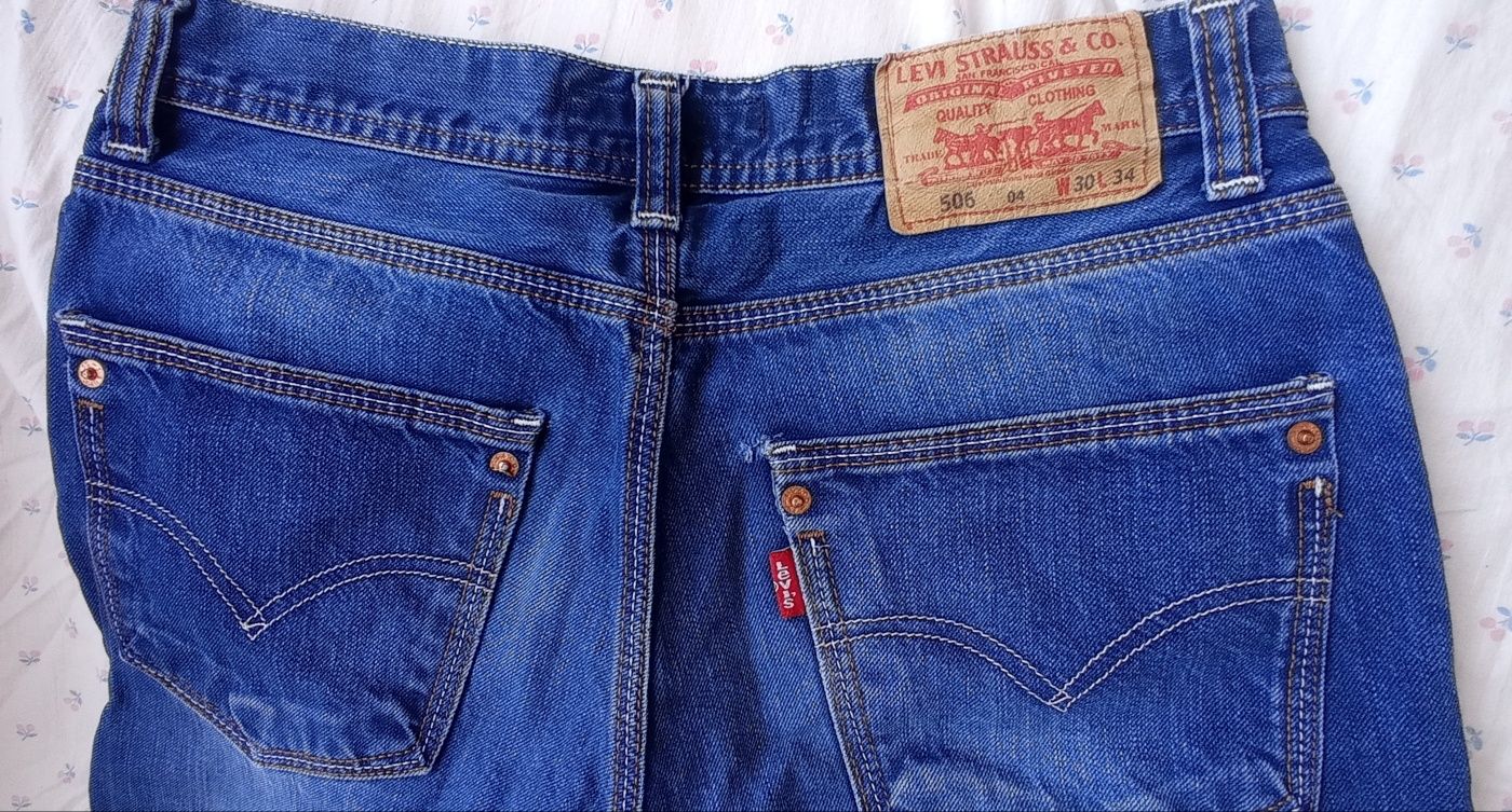 Продам оригинальные джинсы levis