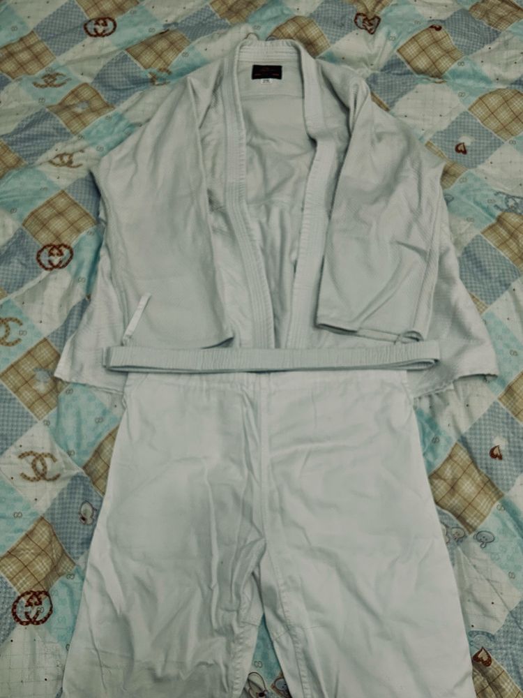 Кимано по дзюдо, Mizuno 5/180