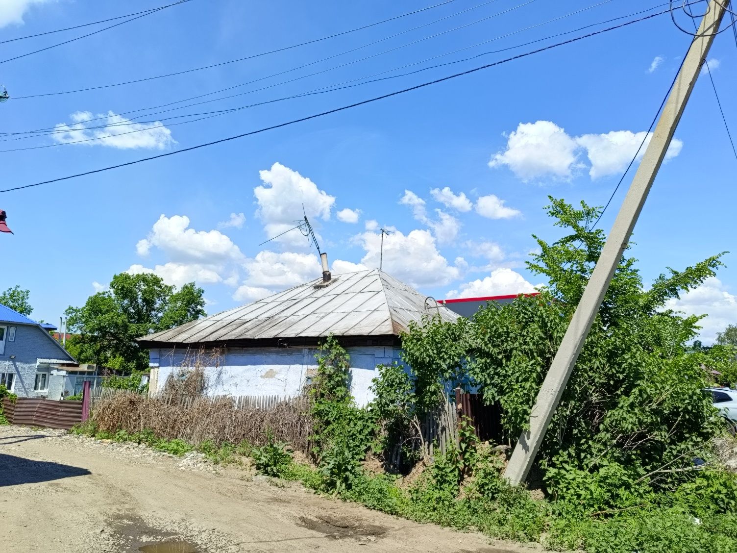 Продам бокс ( техосмотр, обслуживание автомобилей) ул. Красина