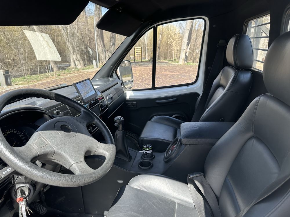 Продам бортовую Газель 3302