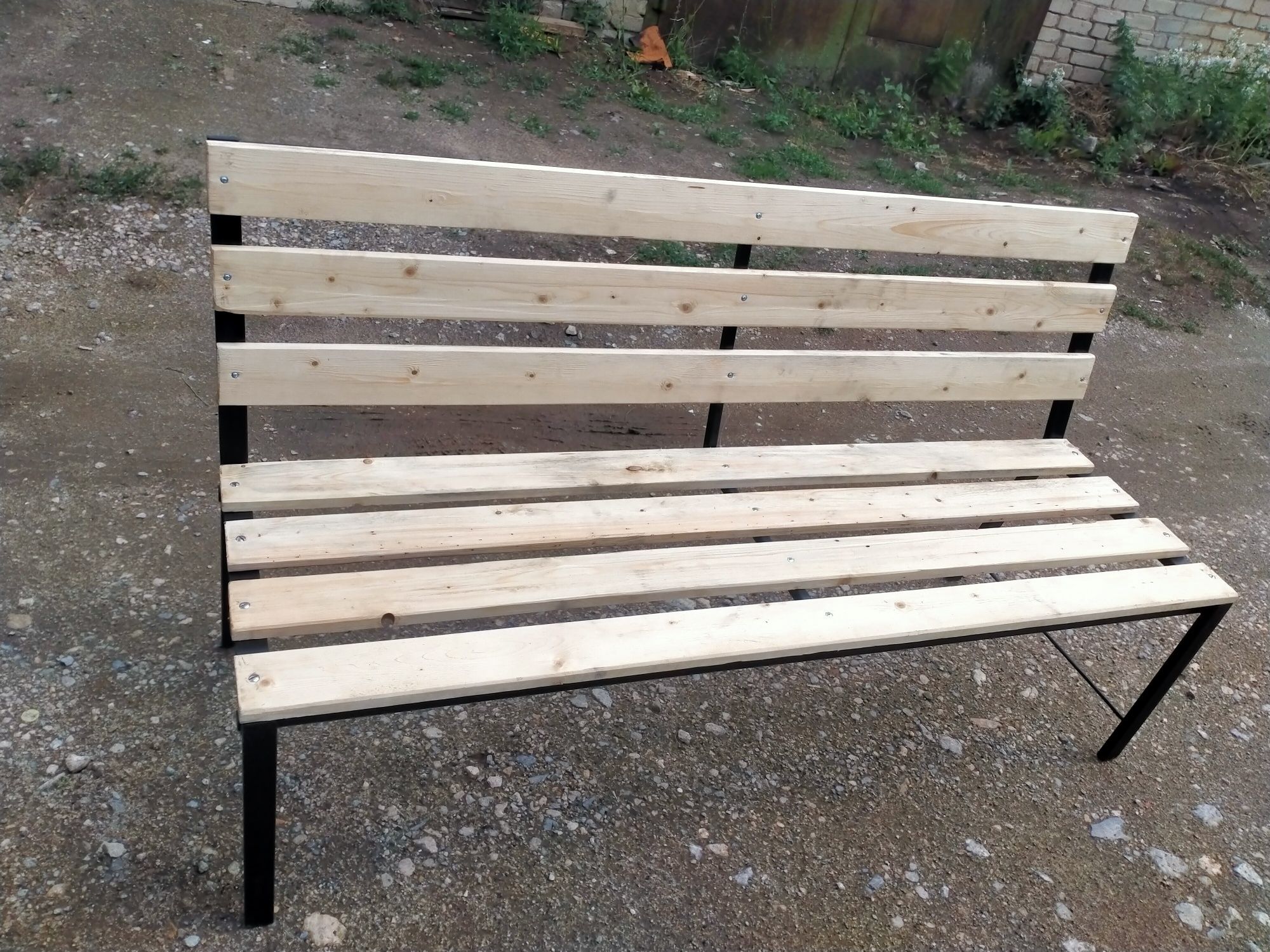 Продам скамейку новую